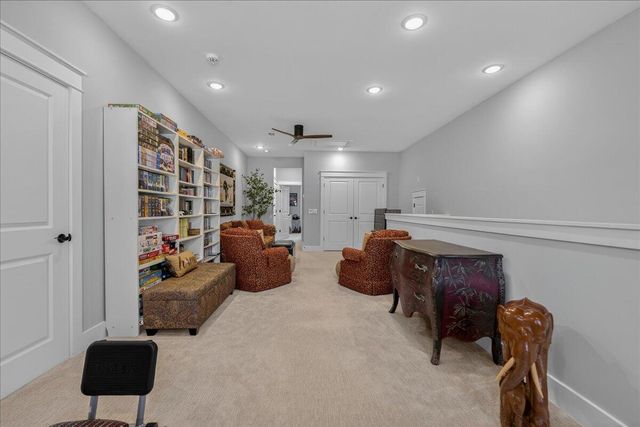 546 Marsh Cove Circle, Summerville, SC 29486