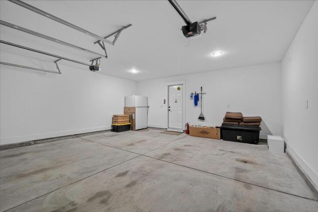 546 Marsh Cove Circle, Summerville, SC 29486