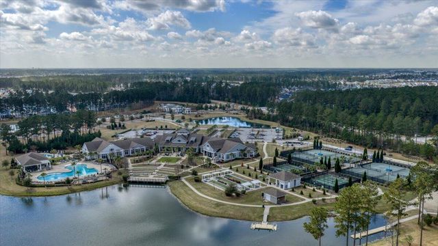 546 Marsh Cove Circle, Summerville, SC 29486