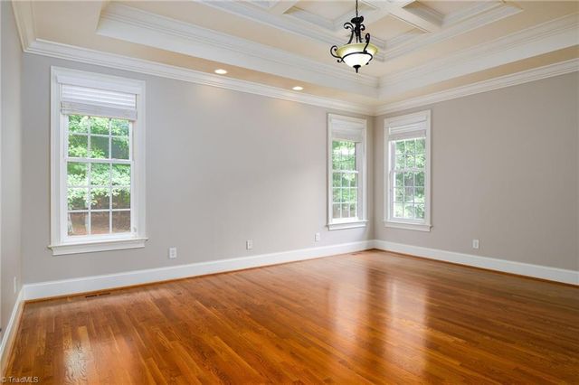 426 Chesham Drive, Kernersville, NC 27284