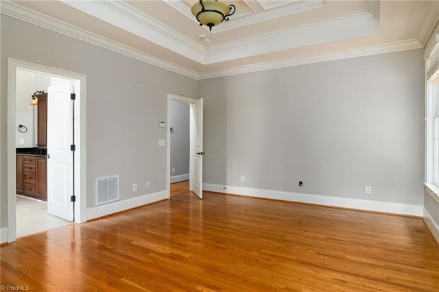 426 Chesham Drive, Kernersville, NC 27284