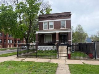 7201 S Vernon Avenue, Chicago, IL 60619