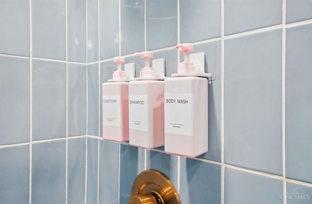 15 W Fifteenth Street, Cincinnati, OH 45202