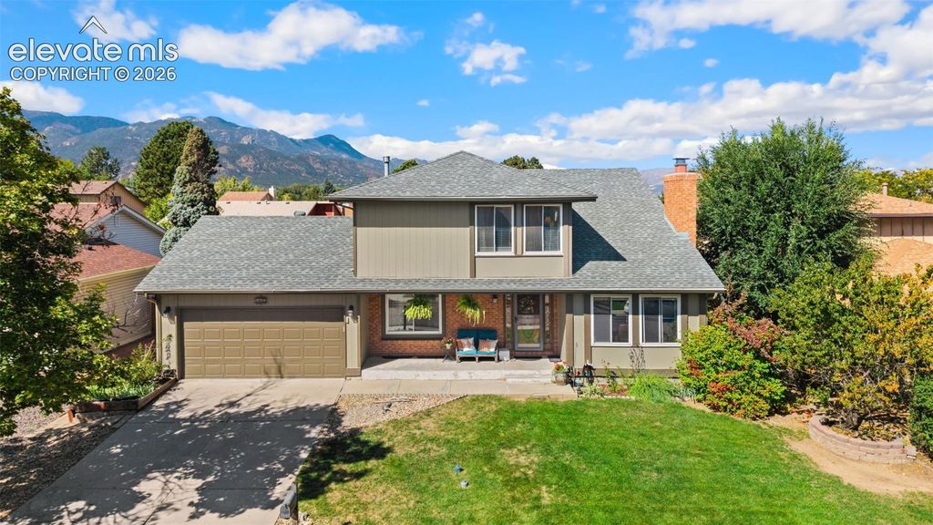 460 Red Cliff Terrace, Colorado Springs, CO 80906 — exterior
