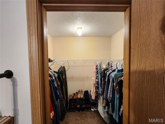 670 Lone Pine Road, Houston, MO 65483