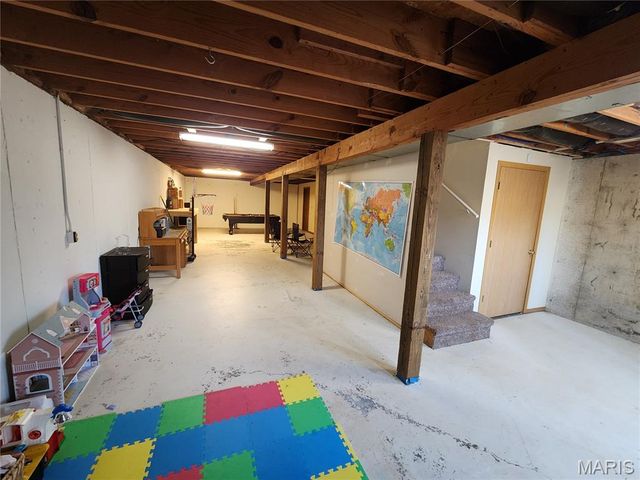 670 Lone Pine Road, Houston, MO 65483