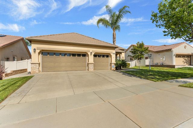 744 Copper Circle, Beaumont, CA 92223