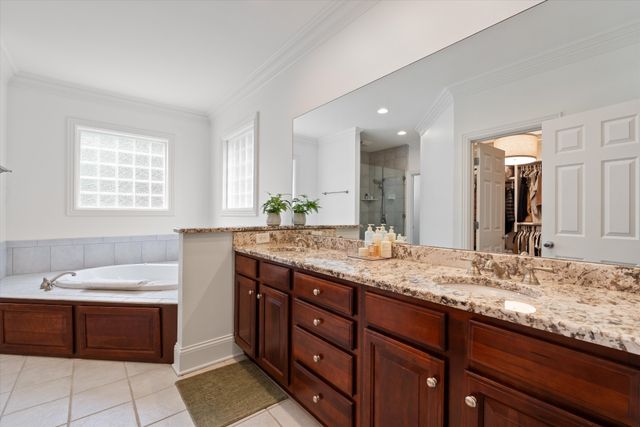 624 Burghley Ln, Franklin, TN 37064