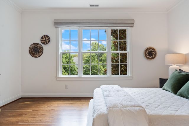 624 Burghley Ln, Franklin, TN 37064