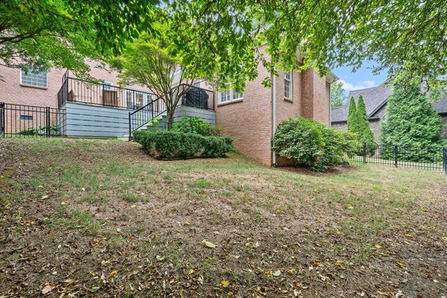 624 Burghley Ln, Franklin, TN 37064
