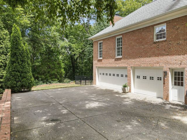 624 Burghley Ln, Franklin, TN 37064