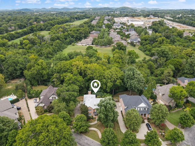 624 Burghley Ln, Franklin, TN 37064