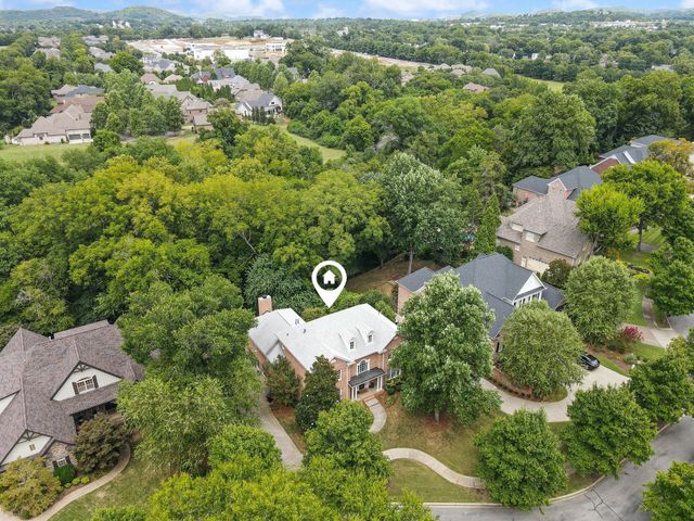 624 Burghley Ln, Franklin, TN 37064