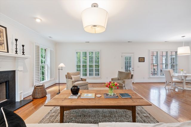 624 Burghley Ln, Franklin, TN 37064