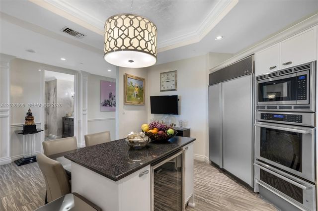 20155 NE 38th Ct 1802, Aventura, FL 33180
