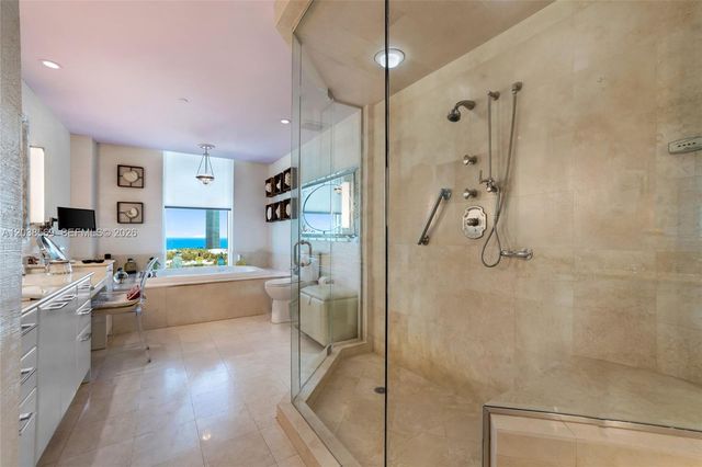 20155 NE 38th Ct 1802, Aventura, FL 33180