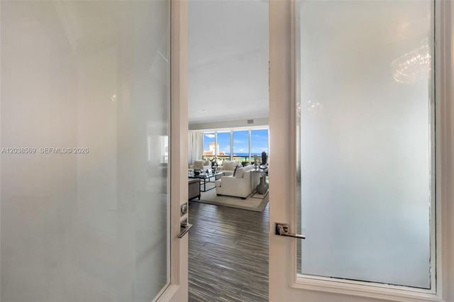 20155 NE 38th Ct 1802, Aventura, FL 33180