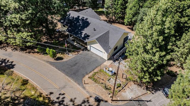 25675 Alta Vista Ct, Pioneer, CA 95666