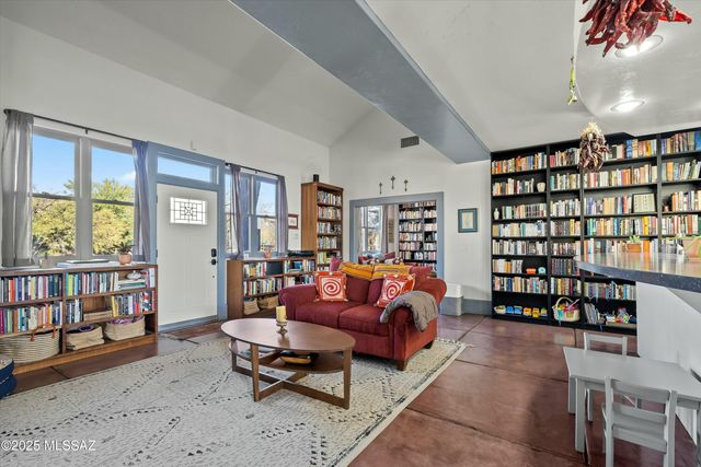 612 E 5th Street, Tucson, AZ 85705