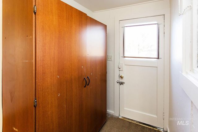 319 Jackson St, Twin Falls, ID 83301