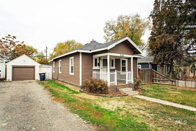 319 Jackson St, Twin Falls, ID 83301