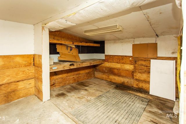 319 Jackson St, Twin Falls, ID 83301