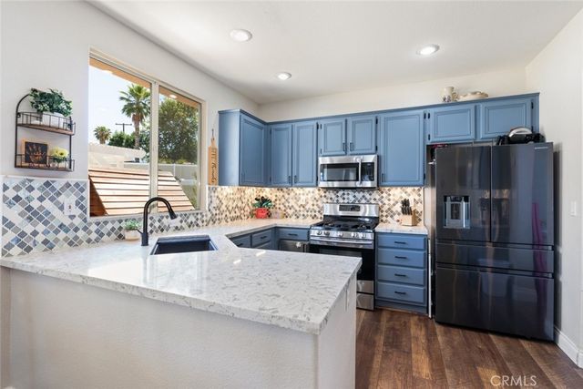 33852 Glenoaks, Yucaipa, CA 92399