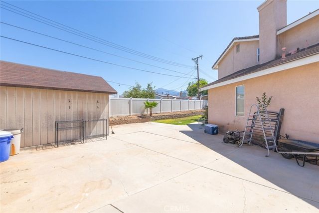 33852 Glenoaks, Yucaipa, CA 92399