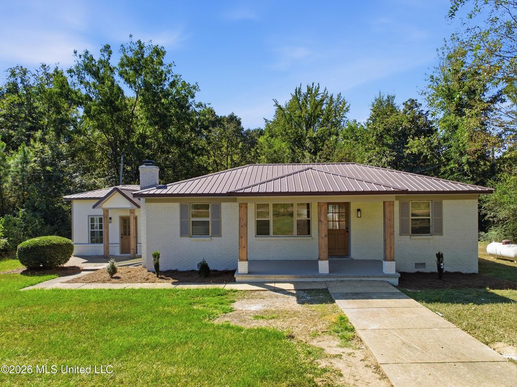 1493 Mount Sinai Road, Byhalia, MS 38611 — exterior