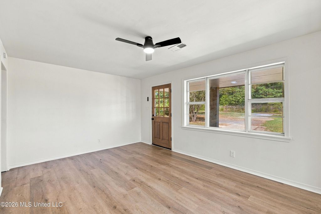 1493 Mount Sinai Road, Byhalia, MS 38611 — photo 3