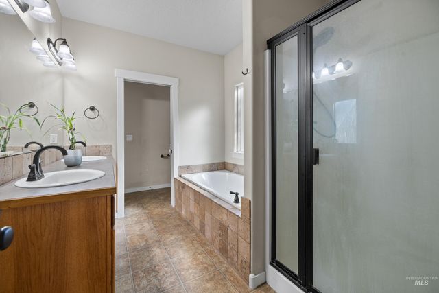 12805 W Berghan St, Boise, ID 83709