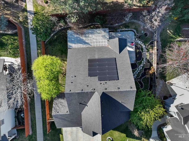 12805 W Berghan St, Boise, ID 83709