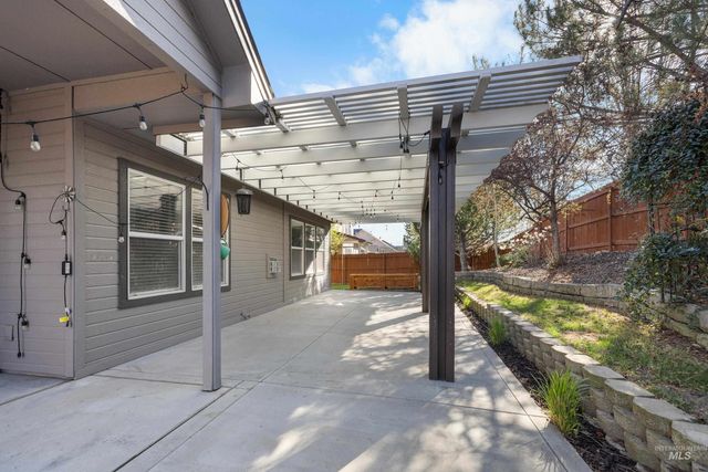 12805 W Berghan St, Boise, ID 83709