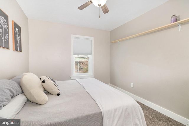 21 N EAST ST, Carlisle, PA 17013