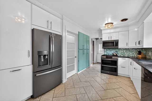 13 Virginia Terrace, Madison, WI 53726