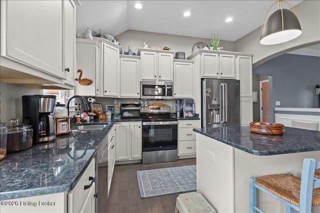 1105 Deer Fields Trace, La Grange, KY 40031