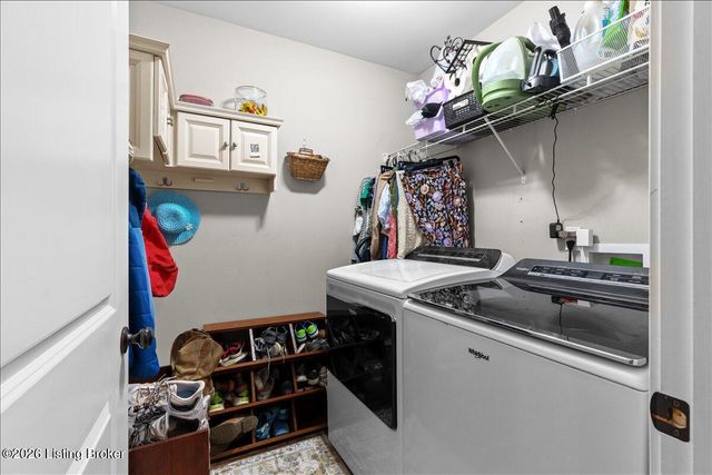 1105 Deer Fields Trace, La Grange, KY 40031