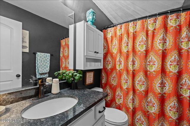 1105 Deer Fields Trace, La Grange, KY 40031