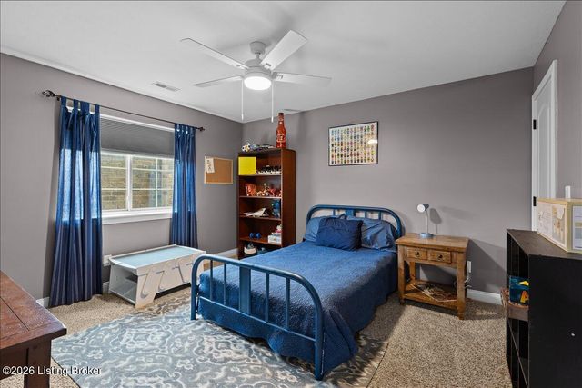 1105 Deer Fields Trace, La Grange, KY 40031