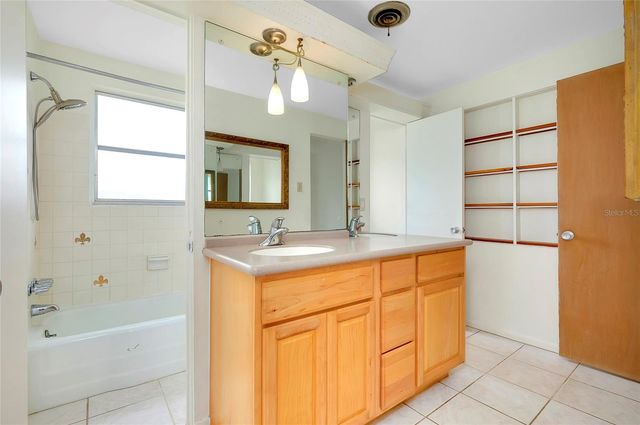 114 VENICE EAST BOULEVARD, Venice, FL 34293