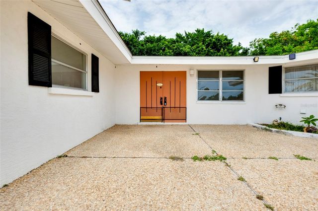 114 VENICE EAST BOULEVARD, Venice, FL 34293