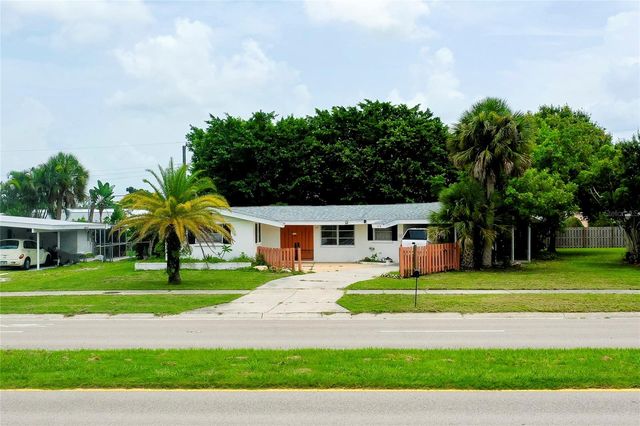 114 VENICE EAST BOULEVARD, Venice, FL 34293