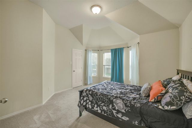 711 Hallsleigh Lane, Houston, TX 77090