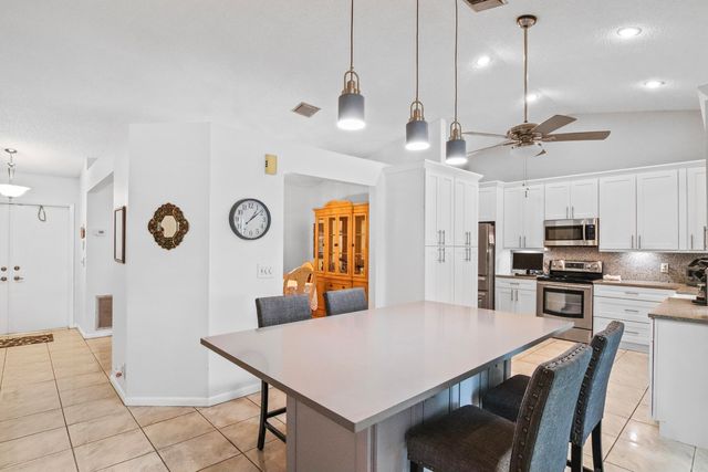 11929 NW 2ND Manor, Coral Springs, FL 33071