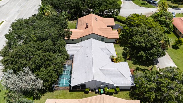 11929 NW 2ND Manor, Coral Springs, FL 33071