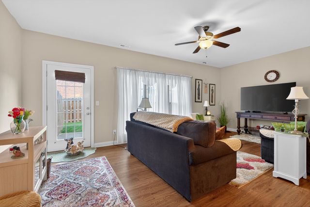 2773 Meadowsweet Lane, Lexington, KY 40511