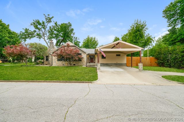 3132 S Owasso Avenue, Tulsa, OK 74105