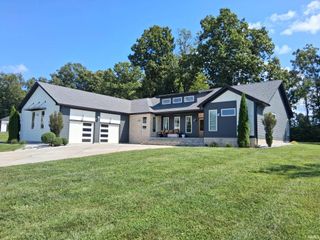 419 Summer Lake Drive, Bedford, IN 47421