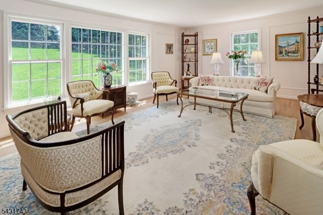 47 Lisa Dr, Chatham Twp., NJ 07928