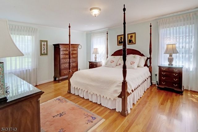 47 Lisa Dr, Chatham Twp., NJ 07928
